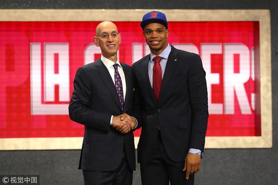 也在俱乐部 也在俱乐部